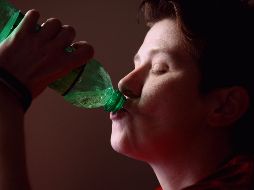 Mantener una alimentación balanceada es la mejor forma de cuidar a nuestro organismo. ESPECIAL/Photo by Shane on Unsplash