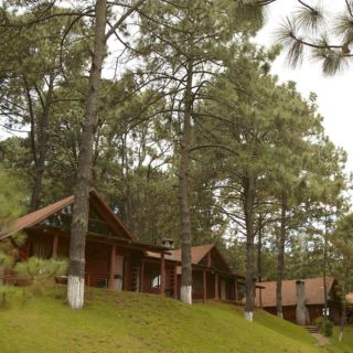 La defraudan por renta de cabaña; hoteleros alertan