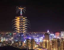 Espectáculo de Año Nuevo en el Taipéi 101. ESPECIAL/CORTESÍA DE TAIPÉI 101.