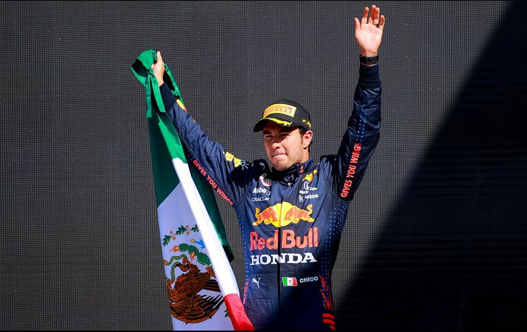 LEYENDA. Sergio Pérez se convirtió en el primer piloto mexicano que sube al podio en el Gran Premio de México. IMAGO7