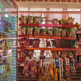 Encarecen galletas, refrescos y botanas