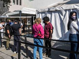 Esta semana se ha observado un repunte en la solicitud de pruebas de COVID-19 en laboratorios privados. SUN/ARCHIVO