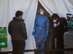 A nivel nacional México registró este domingo 163 nuevos fallecimientos y cinco mil 714 contagios por el COVID-19. EFE / ARCHIVO