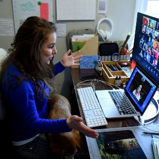 Gran renuncia: El fenómeno en que millones de estadounidenses dejan sus empleos bate otro récord