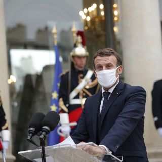 COVID: Macron se muestra combativo contra los que no se han querido vacunar