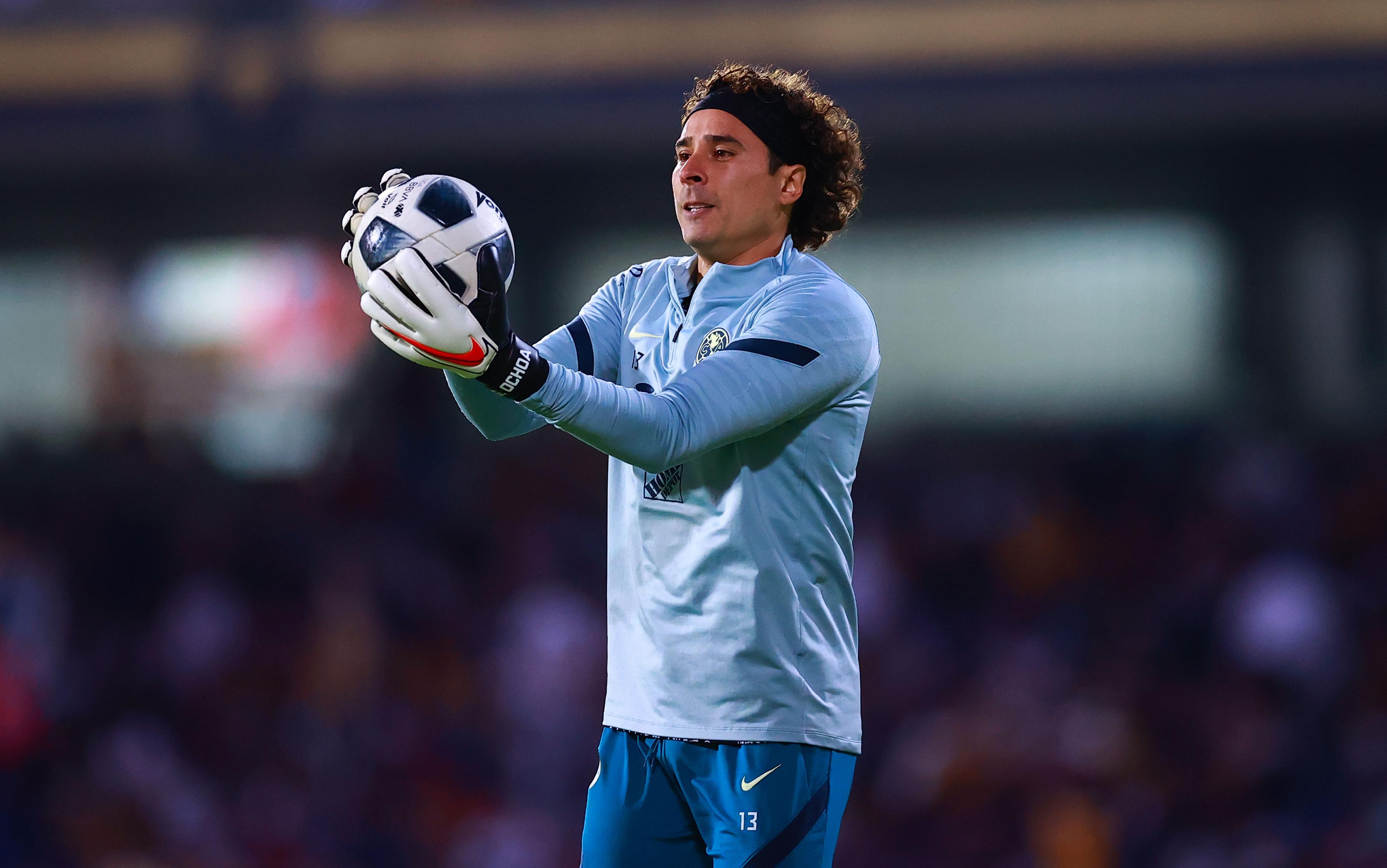 BAJA. Guillermo Ochoa sería uno de los cuatro contagiados de COVID-19. IMAGO7