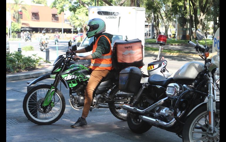 Un motociclista reveló la razón por la que la orden de una clienta no llegó como lo esperado. EL INFORMADOR / ARCHIVO