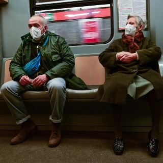 COVID: Italia impone vacunación obligatoria para mayores de 50 años