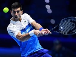 AUSENTE. Novak Djokovic se quedaría sin la posibilidad de jugar, a partir del 17 de enero, el Abierto de Australia. EFE/A. Di Marco