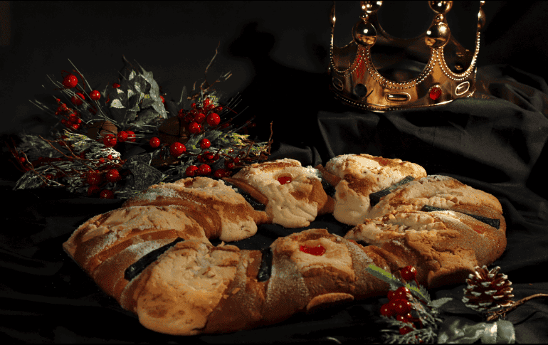 Con todos los elementos tradicionales. La rosca enamora a la vista y no se diga al paladar, ya sea con su receta tradicional o las más recientes. Cortesía/ Panadería Magallanes