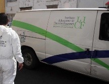 Asistieron peritos del Instituto Jalisciense de Ciencias Forenses (IJCF) quienes recabaron indicios para determinar la cinemática del percance. EL INFORMADOR/ARCHIVO