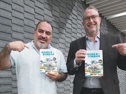 Alejandro Rosas y Francisco Javier González. Ambos cronistas exploran a fondo la vida y obra hasta la actualidad de Sergio “Checo” Pérez. EL INFORMADOR/A. Camacho