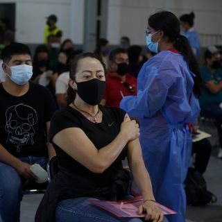 Mi Vacuna Jalisco: Inicia el martes el registro de citas para dosis de refuerzo a maestros