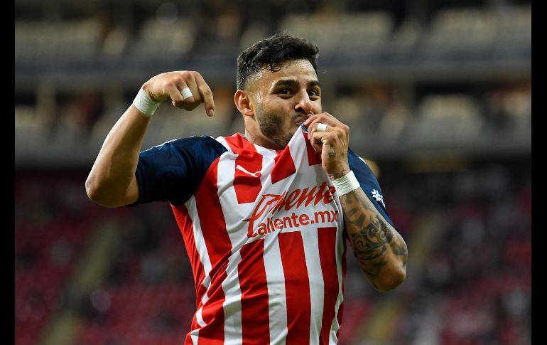 PIE DERECHO. Chivas arrancó de la mejor manera el Clausura 2022. IMAGO7