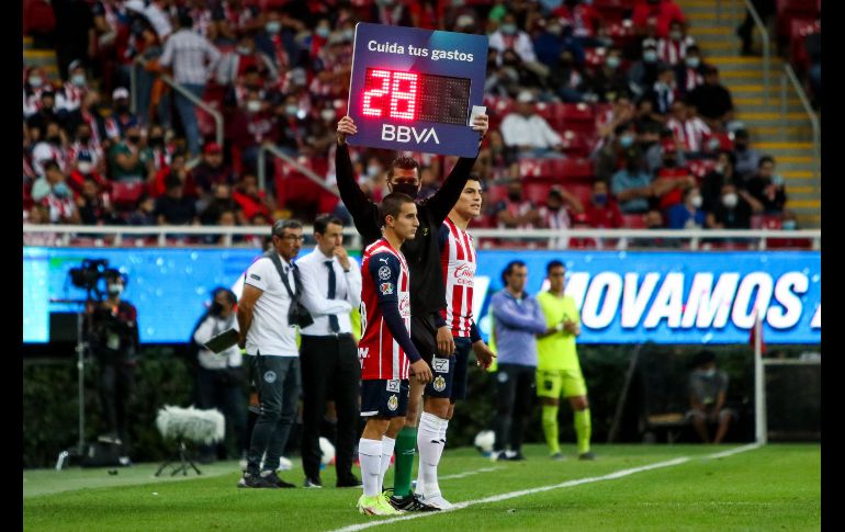 DEBUT. A sus 18 años Sebastián Pérez Bouquet debutó con el primer equipo del Guadalajara. IMAGO7