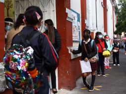 La titular de la SEP reconoce que los estudiantes han dado muestra de disciplina y constancia en el cumplimiento de las medidas de prevención, para mantener el avance en el regreso a las actividades. SUN / ARCHIVO