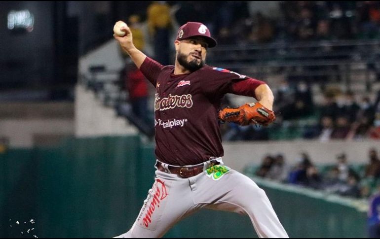 El abridor Manny Barreda colgó seis ceros, permitió dos hits y ponchó a seis. TWITTER/clubtomateros