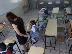 Pandemia frena jubilaciones de los maestros en Jalisco