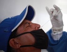 Si resultaste contagiado por COVID-19, existen dos formas para solicitar una incapacidad y el porcentaje que te otorgará el IMSS dependerá de ambas. SUN