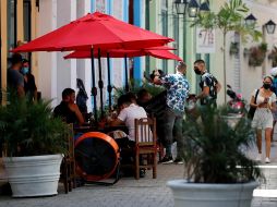 Se supervisará que restaurantes bares también soliciten el certificado debido a que muchos de estos lugares aprovechan su licencia de 