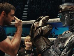 “Gigantes de Acero” fue bien recibida por la crítica y el público en taquillas de cines en su estreno en 2011. ESPECIAL