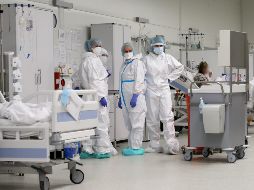 Este viernes, en Jalisco se confirmaron cinco muertes más provocadas por el virus, van 73 defunciones notificadas en lo que va del año. EFE/L. Szymanski