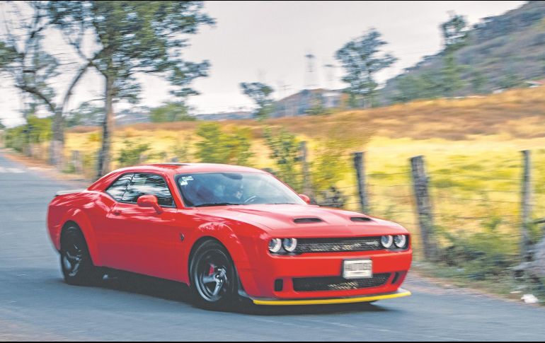 El aplomo se siente y se ve en este coche, cuya presencia es única gracias a los detalles que lo hacen llevar el apellido Super Stock. EL INFORMADOR/D. Ledesma