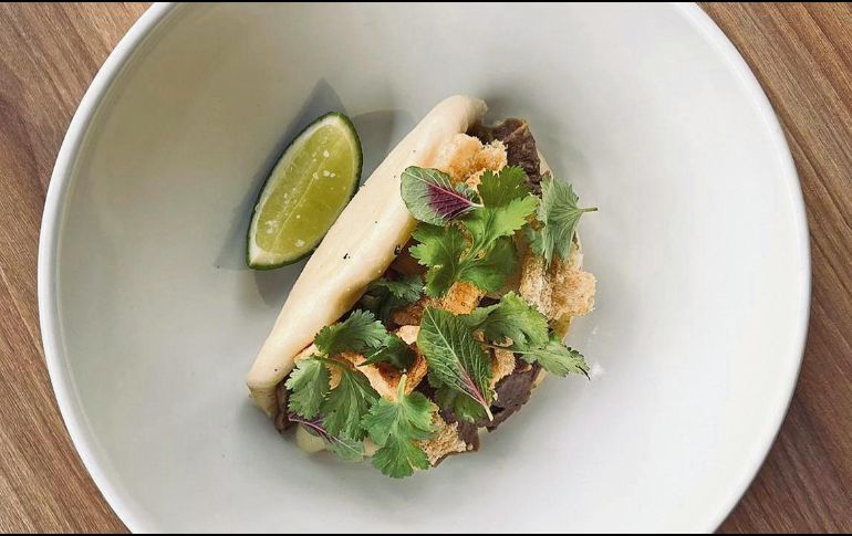De estreno en la carta: Bao de lengua con salsa verde de cerveza saison. ESPECIAL