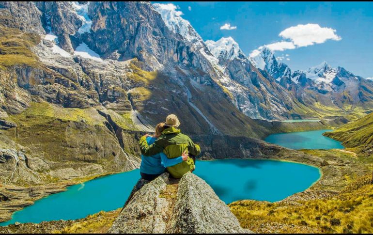 Cordillera Huayhuash. Enclavada al Sur de la cordillera Blanca, en Áncash, es sencillamente espectacular.  ESPECIAL/Peru travel
