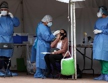 Ante la confirmación del contagio a través de una prueba PCR o de Antígenos, lo adecuado es mantenerse aislado en casa.