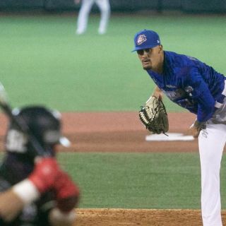 Tomateros madruga a Charros y acorta distancias en la serie final