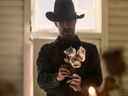 “El poder del perro” es protagonizada por Benedict Cumberbatch. ESPECIAL / NETFLIX