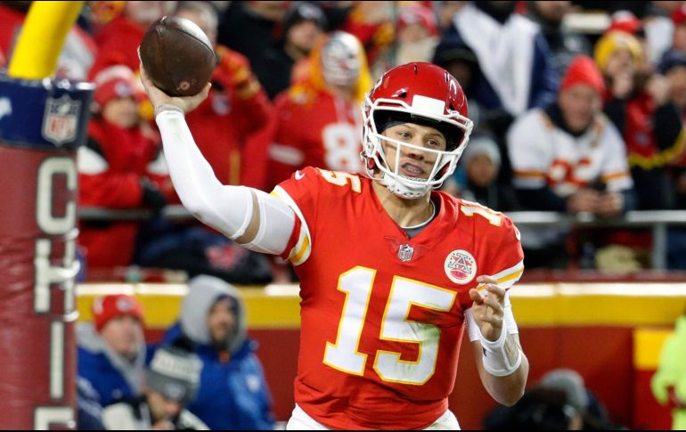 ESTELAR. Patrick Mahomes lució ante los Steelers y quiere repetir la dosis ahora ante los Bills de Josh Allen. AP/ARCHIVO