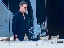 Celebridad. Publican en redes fotografías del cantante aparentemente tomadas como paparazzi, a bordo de un yate, mostrándolo completamente sano. Especial