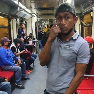 Pasajeros evaden uso del cubrebocas en Tren Ligero
