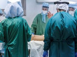 El máximo de hospitalizados por COVID se registró el 24 de enero del año pasado. EFE/G. Lami