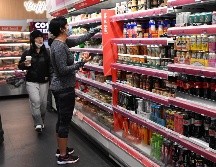 Aumentos en los precios de la vestimenta, alimentos y muebles son significativos. EFE/A. Rain