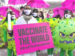 Estrategia. La vacunación es hasta el momento la mejor opción para reducir los contagios y efectos del coronavirus. EFE