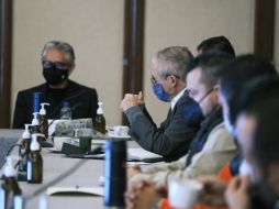 Ayer se reunió en la Mesa de seguridad con diversos funcionarios. ESPECIAL