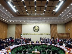 López Obrador apunta, en referencia al INE, que la austeridad no es un asunto administrativo, sino un asunto de principios. NTX / ARCHIVO