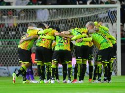 Ante León, Atlas tuvo que cubrir varias bajas por COVID-19. IMAGO7