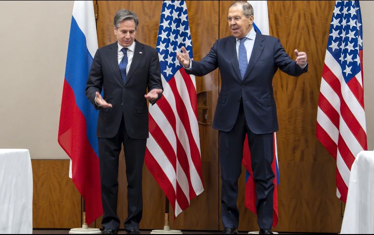 El secretario de Estado estadounidense, Antony Blinken, se reunió el viernes en Ginebra con su homólogo ruso, Serguéi Lavrov, en un momento de máxima tensión entre Moscú, por un lado, y Washington y sus socios europeos, por otro. EFE / M. Trezzini