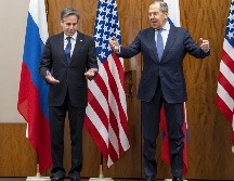 El secretario de Estado estadounidense, Antony Blinken, se reunió el viernes en Ginebra con su homólogo ruso, Serguéi Lavrov, en un momento de máxima tensión entre Moscú, por un lado, y Washington y sus socios europeos, por otro. EFE / M. Trezzini
