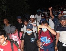 Los detenidos fueron trasladados en autobuses a sedes migratorias de Chiapas. EFE/J. Blanco