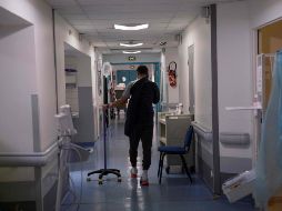 Los trabajadores de la salud deben recibir la dosis de refuerzo. AFP/J. de Rosa