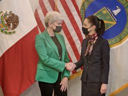 Ayer concluyó la gira de Jennifer Granholm en México; la jefa de Gobierno de la CDMX, Claudia Sheinbaum, le agradeció la visita. EFE/Gobierno de México