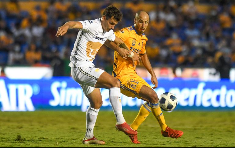 El partido Pumas vs Tigres podrá ser visto este domingo en televisión restringida. IMAGO7