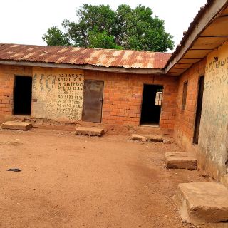 Nigeria: Extremistas islámicos secuestran a 17 niñas