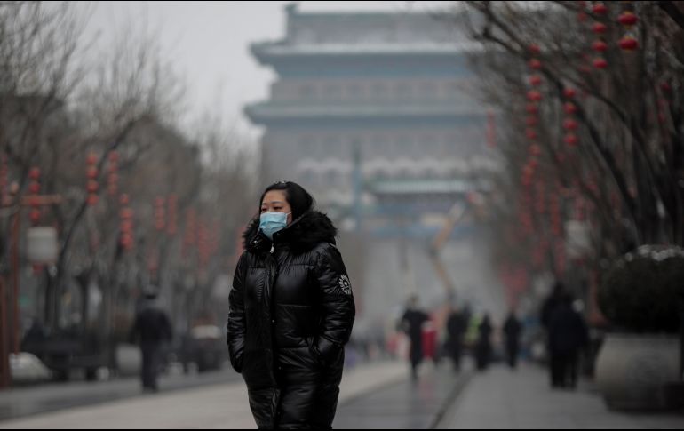 En dos años, la pandemia ha provocado muertes y que más de cuatro millones de personas caigan bajo el umbral de la pobreza, y ha afectado a la educación de los niños y a la salud mental general. EFE / W. Hong