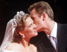La pareja se casó en octubre de 1997 en una fastuosa ceremonia en Barcelona. AFP / ARCHIVO